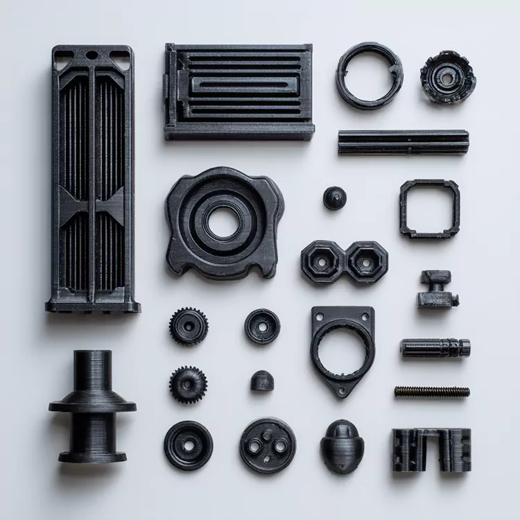 Composants imprimés en plastique en 3D